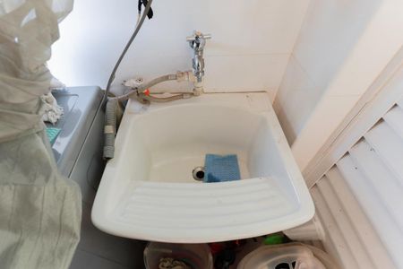 Apartamento à venda com 74m², 2 quartos e 2 vagasÁrea de serviço