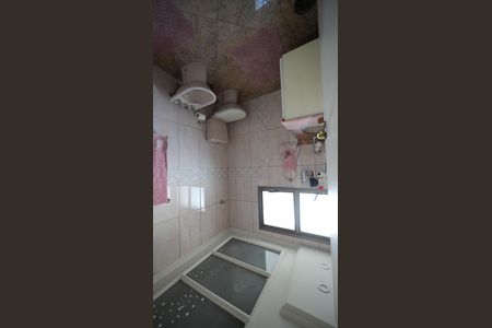 Apartamento à venda com 143m², 3 quartos e 2 vagasBanheiro de Serviço