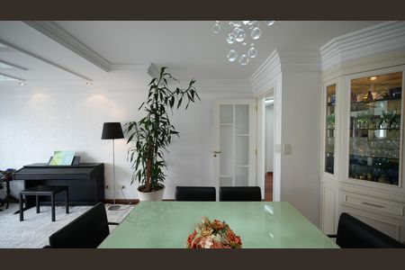 Sala de apartamento à venda com 3 quartos, 143m² em Vila Assunção, Santo André