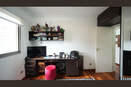 Apartamento à venda com 143m², 3 quartos e 2 vagasQuarto 3
