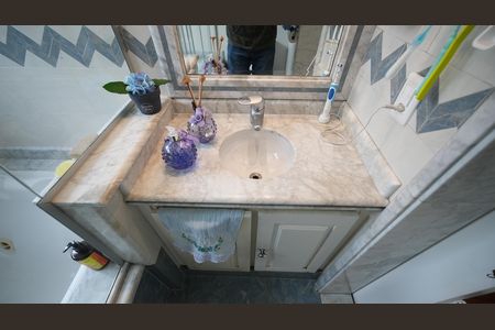 Apartamento à venda com 143m², 3 quartos e 2 vagasBanheiro da Suíte 1