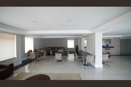 Apartamento à venda com 143m², 3 quartos e 2 vagasÁrea comum - Salão de festas