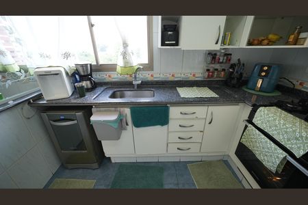 Apartamento à venda com 143m², 3 quartos e 2 vagasCozinha