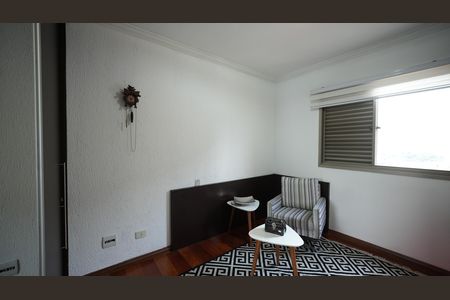 Apartamento à venda com 143m², 3 quartos e 2 vagasQuarto 3