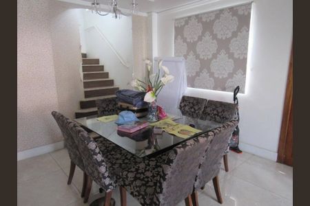 Casa à venda com 3 quartos, 180m² em Cidade Brasil, Guarulhos