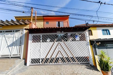Fachada de casa à venda com 3 quartos, 140m² em Vila Morse, São Paulo