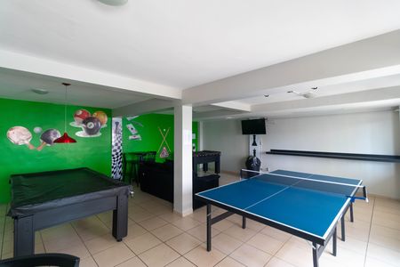 Apartamento à venda com 55m², 2 quartos e 1 vaga Apartamento à venda com 55m², 2 quartos e 1 vagaÁrea comum - Salão de jogos