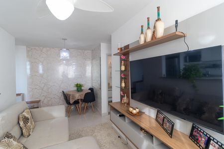 Apartamento à venda com 55m², 2 quartos e 1 vaga Apartamento à venda com 55m², 2 quartos e 1 vagaSalas