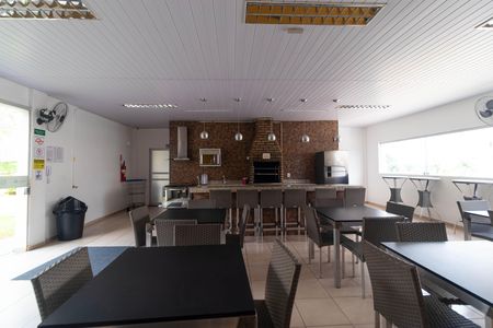 Apartamento à venda com 55m², 2 quartos e 1 vaga Apartamento à venda com 55m², 2 quartos e 1 vagaÁrea comum - Churrasqueira