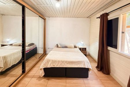 Casa para alugar com 138m², 2 quartos e 2 vagasQuarto 2