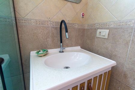 Apartamento para alugar com 67m², 2 quartos e 1 vaga Apartamento para alugar com 67m², 2 quartos e 1 vagaBanheiro 1