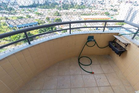 Apartamento para alugar com 67m², 2 quartos e 1 vaga Apartamento para alugar com 67m², 2 quartos e 1 vagaVaranda