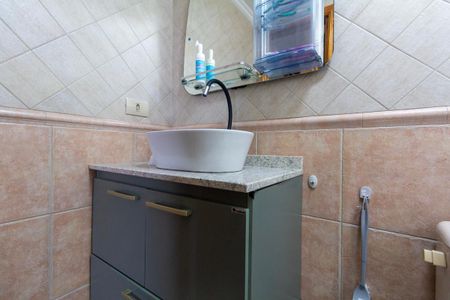 Apartamento para alugar com 67m², 2 quartos e 1 vaga Apartamento para alugar com 67m², 2 quartos e 1 vagaBanheiro 2
