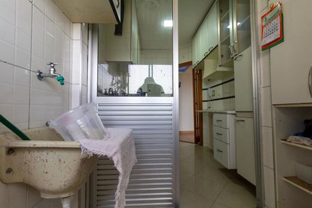 Apartamento para alugar com 67m², 2 quartos e 1 vaga Apartamento para alugar com 67m², 2 quartos e 1 vagaÁrea de Serviço