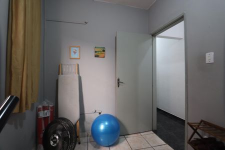 Casa à venda com 100m², 3 quartos e 2 vagasQuarto 3