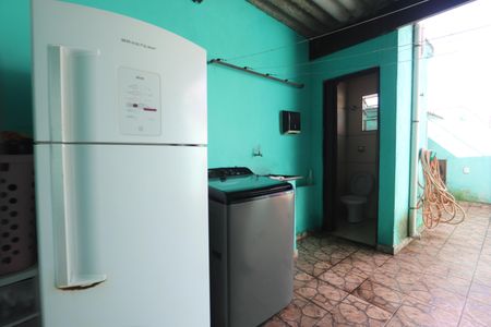 Casa à venda com 100m², 3 quartos e 2 vagasÁrea de Lazer e Lavanderia