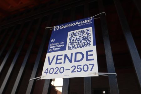 Casa à venda com 100m², 3 quartos e 2 vagasPlaca