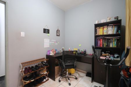 Casa à venda com 100m², 3 quartos e 2 vagasQuarto 3