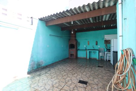 Casa à venda com 100m², 3 quartos e 2 vagasÁrea de Lazer e Lavanderia