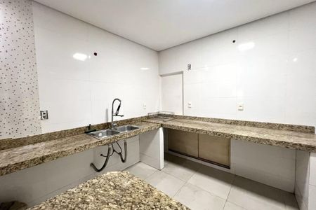 Apartamento para alugar com 100m², 3 quartos e 1 vaga Apartamento para alugar com 100m², 3 quartos e 1 vagaCozinha
