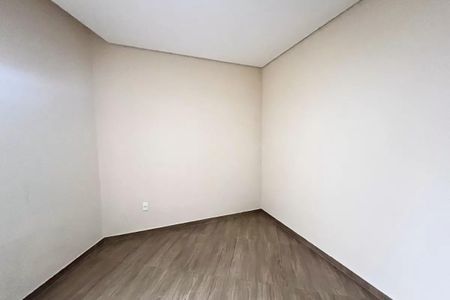 Apartamento para alugar com 100m², 3 quartos e 1 vaga Apartamento para alugar com 100m², 3 quartos e 1 vagaQuarto
