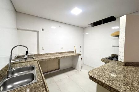 Apartamento para alugar com 100m², 3 quartos e 1 vaga Apartamento para alugar com 100m², 3 quartos e 1 vagaCozinha