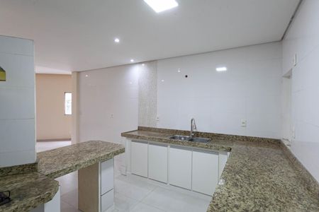 Cozinha de apartamento para alugar com 3 quartos, 100m² em Céu Azul, Belo Horizonte