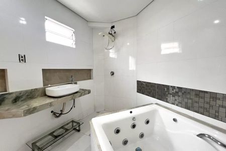 Apartamento para alugar com 100m², 3 quartos e 1 vaga Apartamento para alugar com 100m², 3 quartos e 1 vagaBanheiro