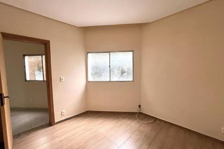 Apartamento para alugar com 100m², 3 quartos e 1 vaga Apartamento para alugar com 100m², 3 quartos e 1 vagaQuarto