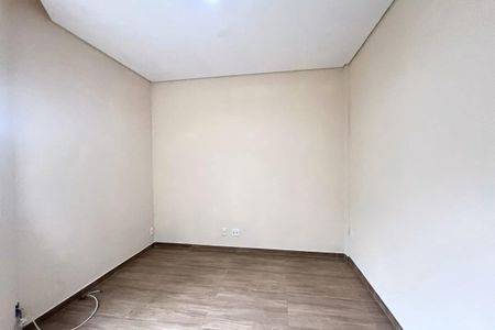 Apartamento para alugar com 100m², 3 quartos e 1 vaga Apartamento para alugar com 100m², 3 quartos e 1 vagaQuarto