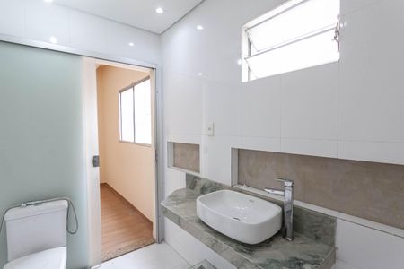 Banheiro da suíte  de apartamento para alugar com 3 quartos, 100m² em Céu Azul, Belo Horizonte