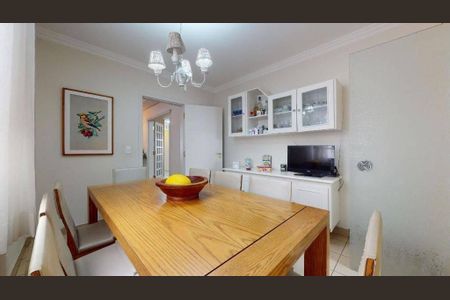 Apartamento à venda com 233m², 4 quartos e 3 vagas