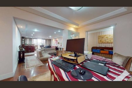 Apartamento à venda com 233m², 4 quartos e 3 vagas