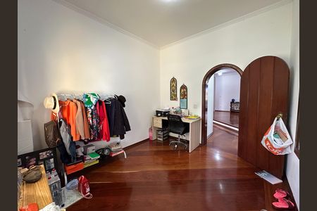 Casa de condomínio para alugar com 435m², 5 quartos e 5 vagas Casa de condomínio para alugar com 435m², 5 quartos e 5 vagasEscritório