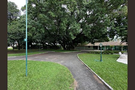 Casa de condomínio para alugar com 435m², 5 quartos e 5 vagas Casa de condomínio para alugar com 435m², 5 quartos e 5 vagasÁrea comum