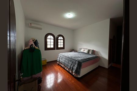 Casa de condomínio para alugar com 435m², 5 quartos e 5 vagas Casa de condomínio para alugar com 435m², 5 quartos e 5 vagasSuíte 1