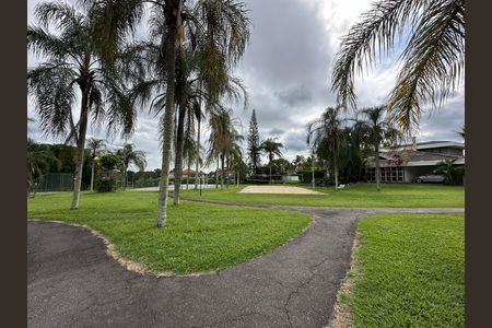 Casa de condomínio para alugar com 435m², 5 quartos e 5 vagas Casa de condomínio para alugar com 435m², 5 quartos e 5 vagasQuadra Esportiva
