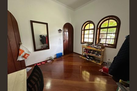 Casa de condomínio para alugar com 435m², 5 quartos e 5 vagas Casa de condomínio para alugar com 435m², 5 quartos e 5 vagasEscritório