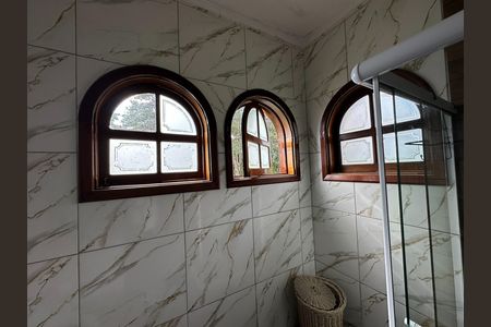 Casa de condomínio para alugar com 435m², 5 quartos e 5 vagas Casa de condomínio para alugar com 435m², 5 quartos e 5 vagasBanheiro da Suíte 1