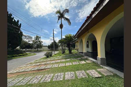 Casa de condomínio para alugar com 435m², 5 quartos e 5 vagas Casa de condomínio para alugar com 435m², 5 quartos e 5 vagasGaragem