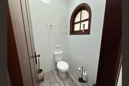 Casa de condomínio para alugar com 435m², 5 quartos e 5 vagas Casa de condomínio para alugar com 435m², 5 quartos e 5 vagasLavabo
