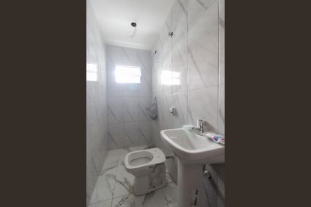 Casa para alugar com 50m², 2 quartos e sem vaga Casa para alugar com 50m², 2 quartos e sem vagaBanheiro