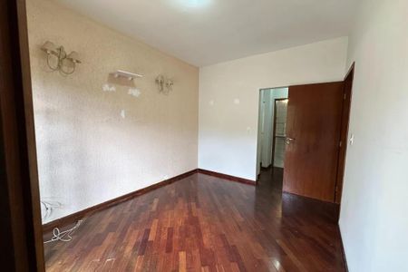 Quarto de casa de condomínio para alugar com 3 quartos, 350m² em Loteamento Villa Branca, Jacareí