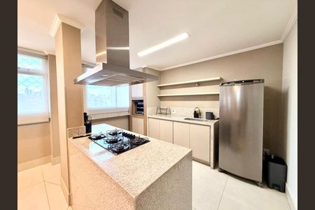 Apartamento à venda com 95m², 3 quartos e 1 vaga