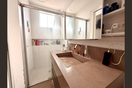 Apartamento à venda com 95m², 3 quartos e 1 vaga