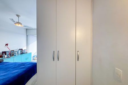 Apartamento à venda com 69m², 1 quarto e 1 vaga