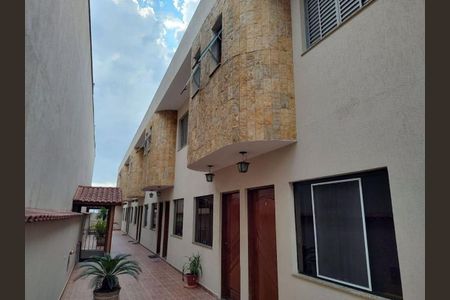 Casa à venda com 2 quartos, 116m² em Vila Matilde, São Paulo
