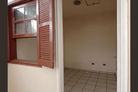 Casa para alugar com 240m², 2 quartos e 1 vagaEdícula