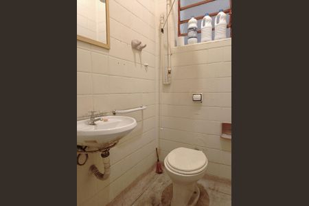Lavabo de casa à venda com 2 quartos, 240m² em Pinheiros, São Paulo