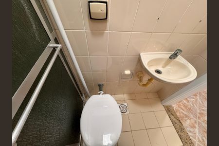 Apartamento para alugar com 90m², 3 quartos e 2 vagas Apartamento para alugar com 90m², 3 quartos e 2 vagasSuíte 2 (Reversível) - Banheiro
